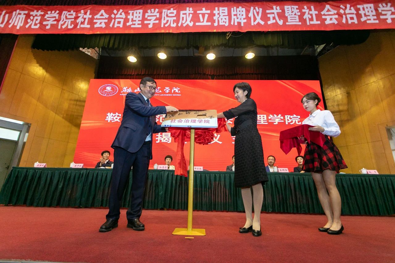 e48e3f15fe3146a8b04d68218a68f5e6.jpg e48e3f15fe3146a8b04d68218a68f5e6.jpg