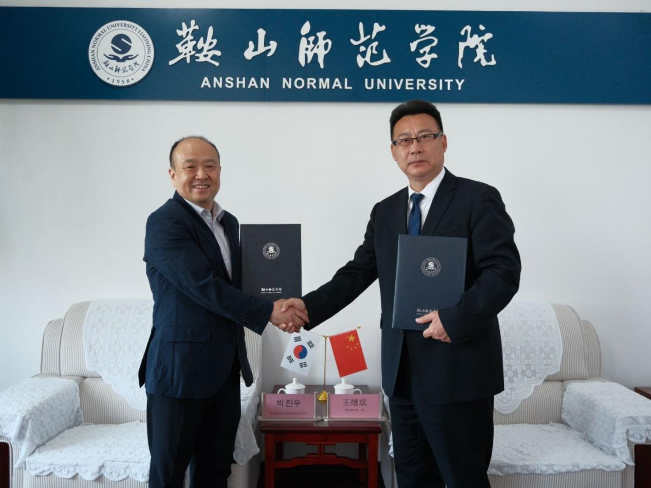 0c8a7026eaf34cce993030c894af82d7.png 0c8a7026eaf34cce993030c894af82d7.png