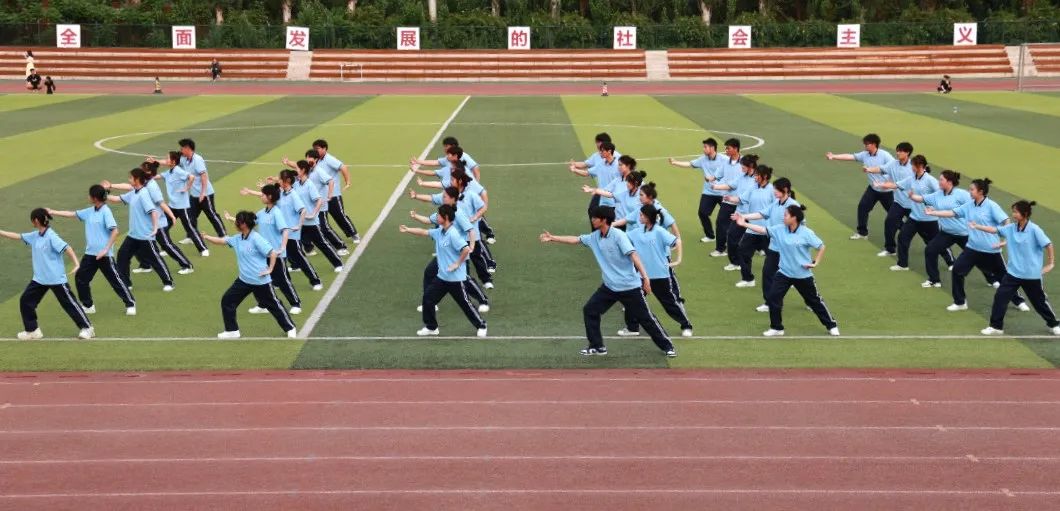 15fc640a03e44c63a9182ef1fd34c0c4.jpg 15fc640a03e44c63a9182ef1fd34c0c4.jpg