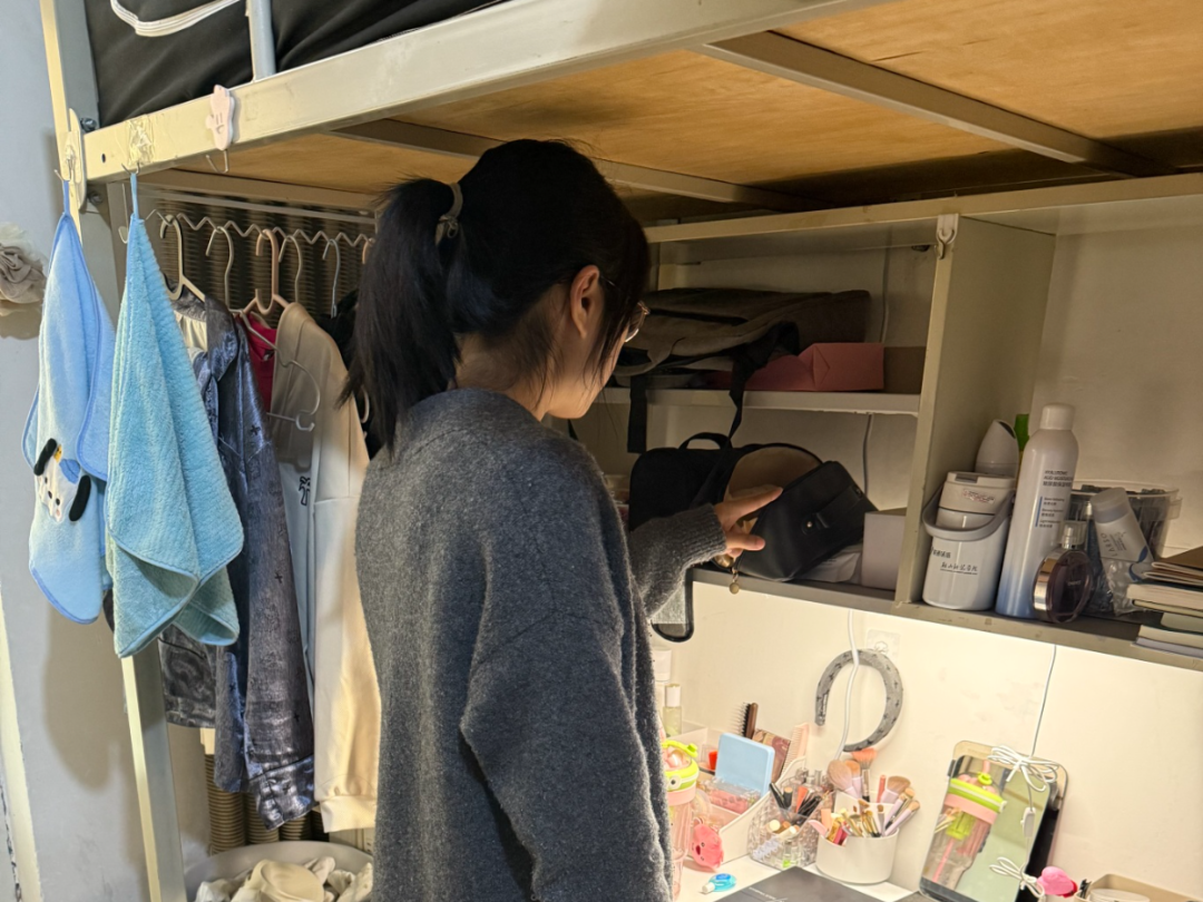 74f55ed93d864434b091392581dd41bd.png 74f55ed93d864434b091392581dd41bd.png