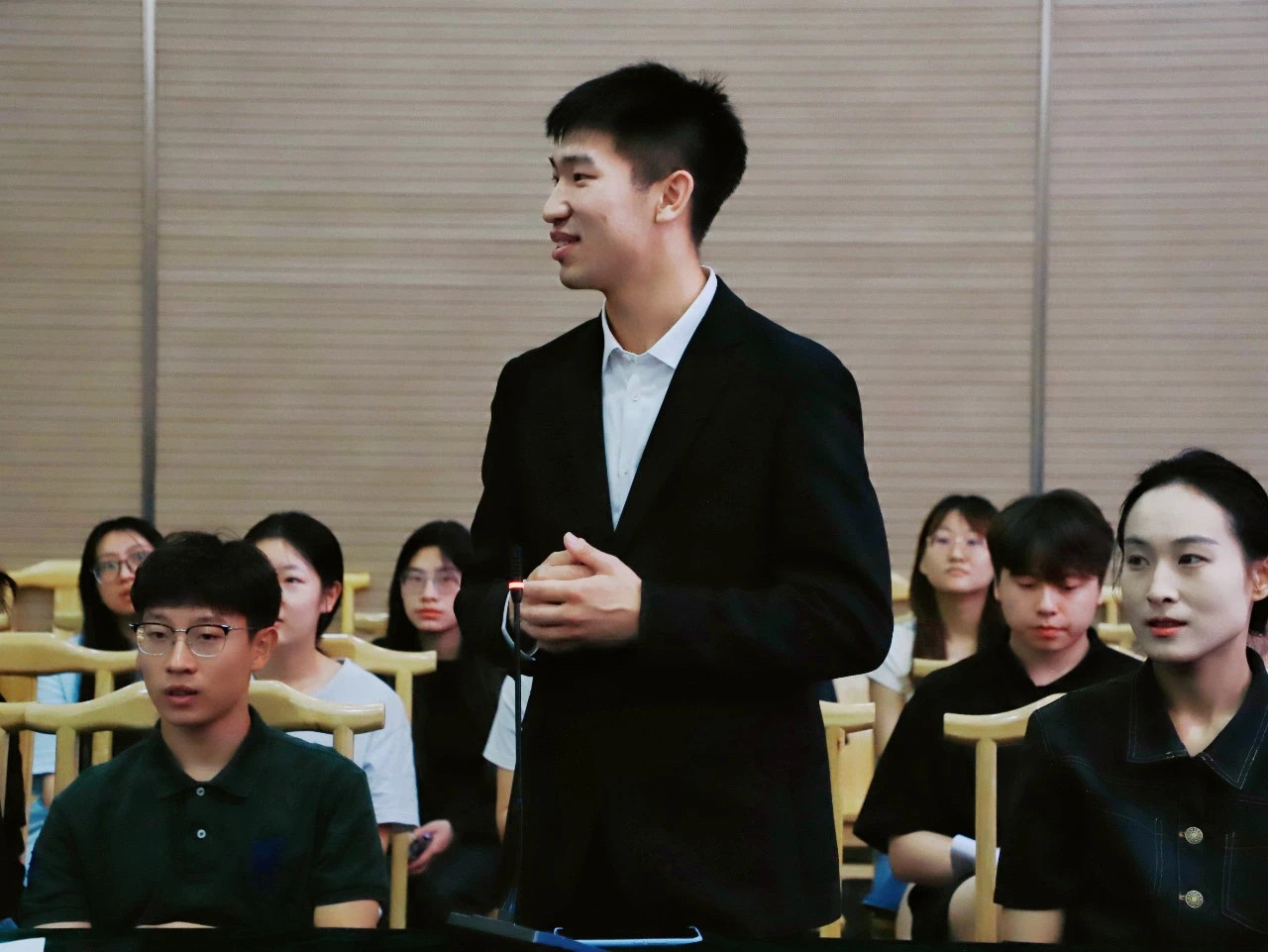 2eae017bd93f4157ad536df0c366bf6b.jpg 2eae017bd93f4157ad536df0c366bf6b.jpg