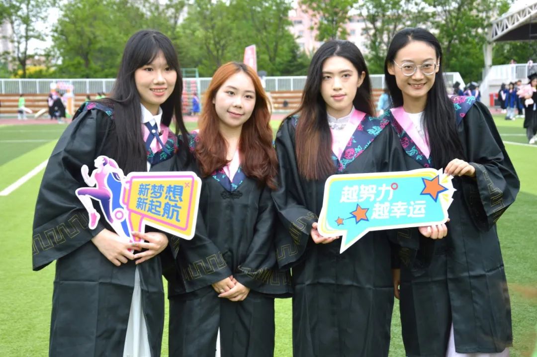 6d18b6647e0d429fa238efacc901397e.jpg 6d18b6647e0d429fa238efacc901397e.jpg